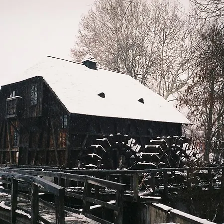Vizimalom Kemping, Panzio Es Etterem Turistvandi