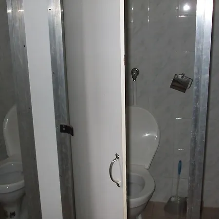 בית הארחה Vizimalom Kemping, Panzio Es Etterem