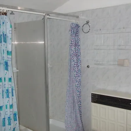 Vizimalom Kemping, Panzió és étterem